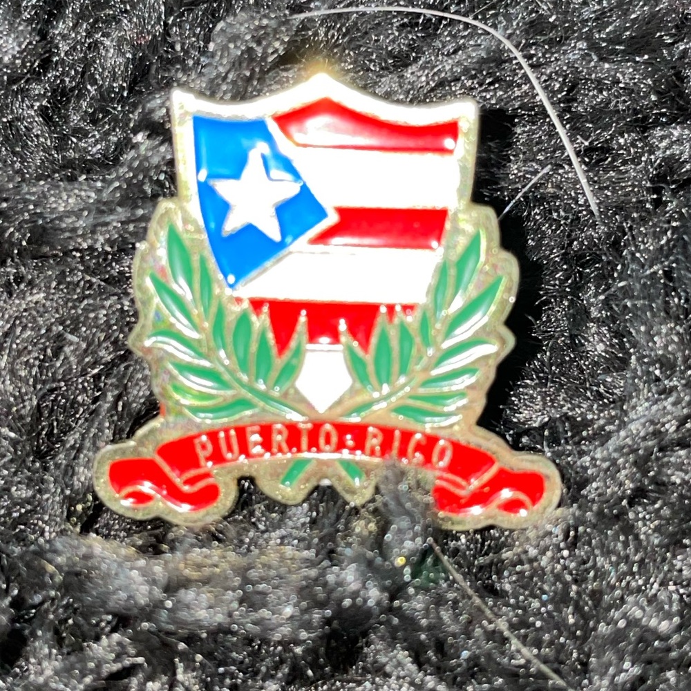 🎄5 for $15🎄   Puerto Rico Trading Pin